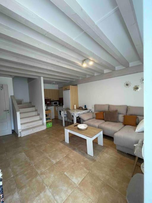 Casa En La Montana Con Piscina De Temporada Ferienhaus Arredondo