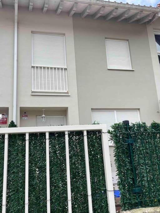 Casa En La Montana Con Piscina De Temporada * Arredondo